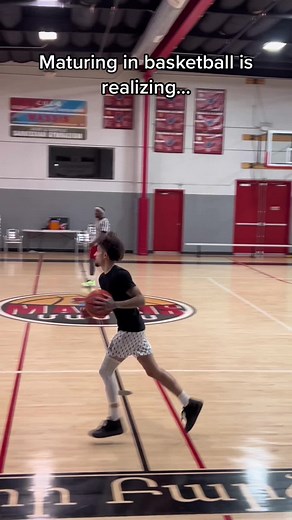 Best Offensive Formations Basketball 5v5