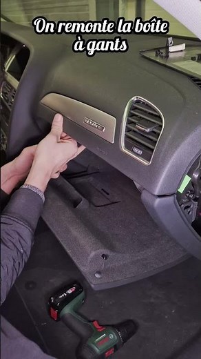 We install a Carplay and Android Auto box on the original screen of your AUDI A4 B8