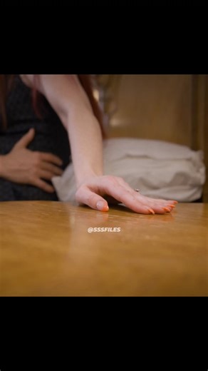 ʀɪʏᴀ ᴊᴏɢɪ on Instagram: "(post - 146) my friend's stepmom 🥵 . . . #actress #friends #girl #viral #reels #explorepage"