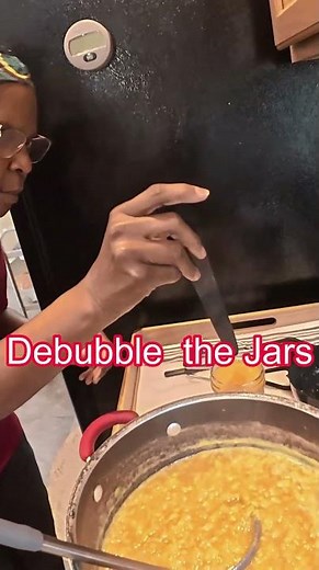 🍑 Remove Air Bubbles from Low Sugar Peach Jam Jars Before Canning! #cooking #canning #homestead