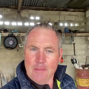 It will be the highlight of Sunday video as we repair it. It’s not a Tractor or something that fits on a tractor nor is it a restoration project. It’s not ever farm related but it’s something a lot of people would have. This one is just bigger that the average one!! That didn’t sound right at all 🙈🤣 What is it?? 🤔. Bragging rights up for grabs. | IFarm WeFarm