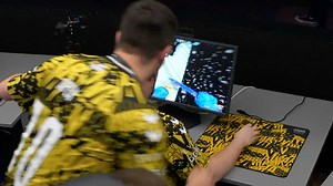 zywoo热身surf 5E能不能把热身改成这个啊？