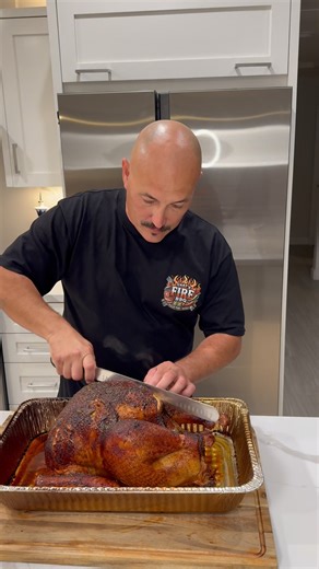 Smoke Turkey on the pit boss #smokedturkey #smokedmeat #thanksgivingturkey #thanksgiving