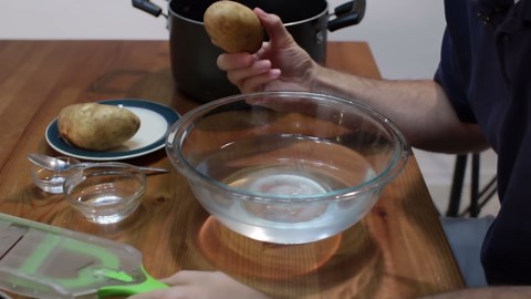 How to Make Thin Crispy Potato Chips | Easy Homemade Potato Chip Recipe