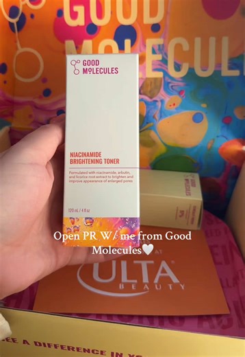 open PR w/ me from @Good Molecules 🤍🤍🤍 #fyp #umass #nursetok