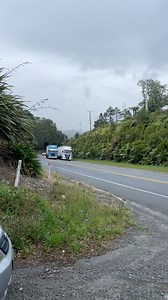 KW vs MAN #trucks #kenworth #truckdrivers #Scania #mantruck | Rock on Trucking NZ