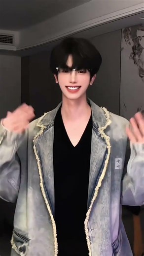 Unleash Your Inner Dancer: Mastering the Art of Gesture Dance