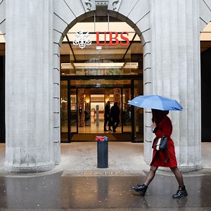 超富裕層かフツーの富裕層か 銀行には大きな違い