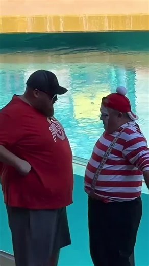 Tom The Mime: Fun Reactions and Creative Performances