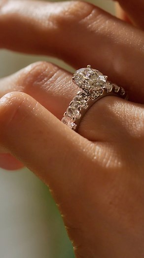 10K views · 42 reactions | Find the ring she's been dreaming of from Chosen® along with a unique collection of wedding accessories for your beautiful love story at Jared®. #JaredJewelers #Jewlery #Engagement #Bridal #Wedding #EngagementRing | Jared Jewelers | Facebook