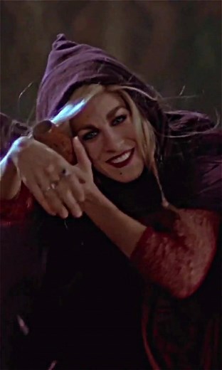 Sarah Sanderson: La Brujita Favorita de Hocus Pocus