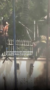 🔴🇨🇩 RDC: Après l’ambassade de France , c'est au tour des ambassades du Rwanda, de la Belgique et des États-Unis à Kinshasa, de subir la colère des manifestants .Les rebelles du M23 se sont emparés de la ville de Goma, à l'est, à l'issue d'une offensive éclair. Crédit vidéo: Le Figaro | AfrikMag