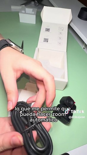 Les traigo el #unboxing de mi nueva webcam: La #osbot tiny 2 lite #webcam #ia #artificialintelligence #tech #camera #pcsetup #pcgamer #streamer #technology #inteligenciaartificial #review #amazon #setup #control #smart #desksetup #desksetups #desksetupaesthetic #homeofficedesk #homeofficesetup #homeofficeideas #wfhsetup #remotework #desk #tiktokpartner #fyp #viral #parati #content #creator