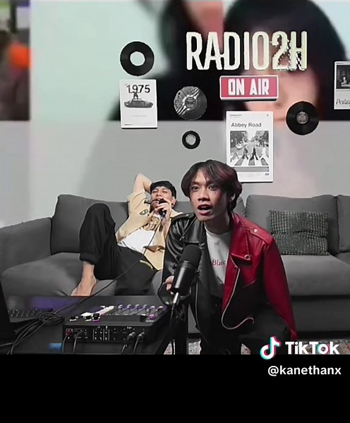 Reaksi Bang Upi & Sonmv Lihat Arata Naoko #luthfihalimawan #sonmv #aratanaoko #orangoranganhalimawan #o2h