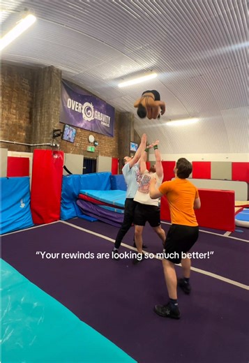 Challenging Cheerleading Stunt Showcase