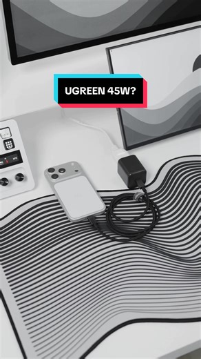 Đập hộp iphone mới là auto mua bộ sạc này #iphoneaccessories #learnontiktok #iphone17pro #ugreen45w