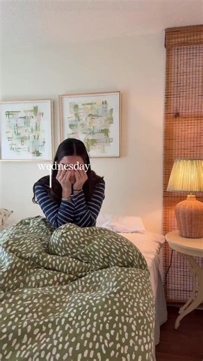 Lexie Witt Townsend on Instagram: "happy wednesday !! ✨ lots of holiday prep this week !! comment shop for links to everything from today — even my new book !! #dimlvlog #dayinmylife #ootd https://liketk.it/5vjnQ"