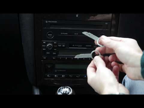 How to Remove VW Gamma Radio/CD player (Golf/Bora/Jetta/Polo)