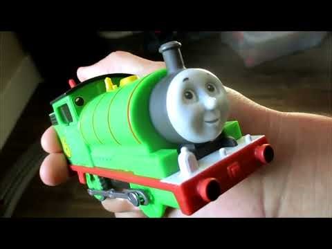 unboxing and first look at the 80th anniversary trackmaster 3.0 classic percy pack