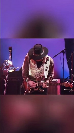 Stevie Ray Vaughan and Double Trouble with “Look At Little Sister” live at The Capitol Theatre 1985