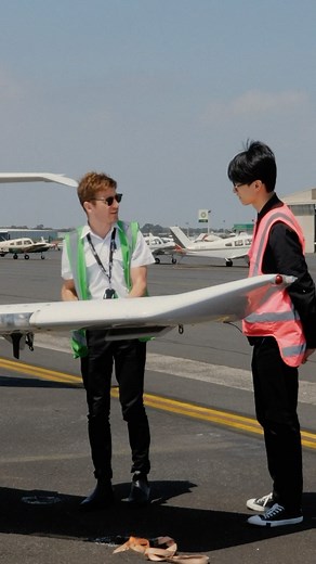 Martin taking our new students through the fundamentals of a pre-flight check. 紐‍♂️‍♂️ #studentpilot | Learn To Fly | Facebook