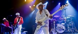 Larry Graham and Graham Central Station Concert & Tour History  | Concert Archives