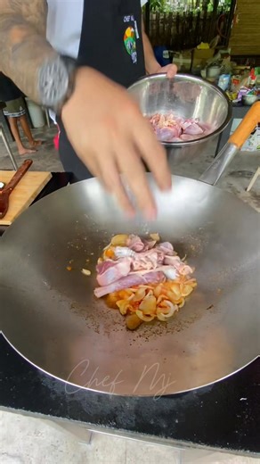 19K views · 541 reactions | Slow-cooked Native Chicken in rich red curry sauce, simmered in creamy coconut milk with tender papaya and capsicum, sautéed in Baguio pure coconut oil — a soulful fusion of tradition and comfort, the Chef MJ way.  | Chef MJ | Facebook