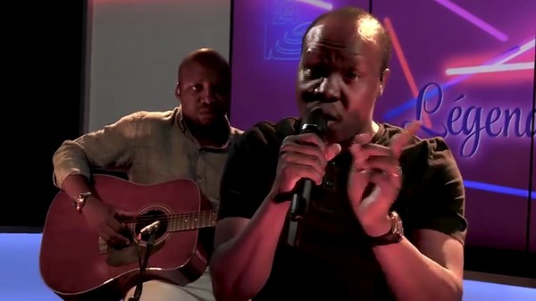 10K views · 913 reactions | Sinikeneya en live pour vous dans "Légendes urbaines"….Écoutez-ça! | Magic System | Facebook