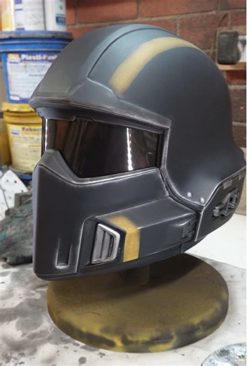 Helldivers 2 B-01 Tactical Helmet Review