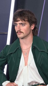 Benson Boone looking mystical and magical at the 2025 AMAs ✨ #AMAs #AmericanMusicAwards #BensonBoone #MTVCeleb | MTV UK