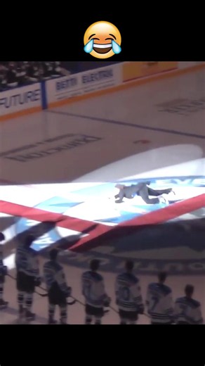 Hockey Breakaway: Keep Going After the Play - Iconic Move