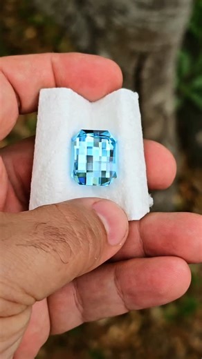 HOUSE OF SYLAS on Instagram: "💥 New 💎's on DJEVA.com including this massive aquamarine colored lab sapphire 😳🙏❤️ #djeva #labgems #labgrowngems #labcreatedgems #labsapphire #labruby #labgarnet #moissanite #rutile #labalexandrite #labemerald #Djeva114 #lumogarnets #starwarslaserruby #labemerald #gems #ruby #garnet #moissanite #sapphire #alexandrite #emerald #houseofsylas #santabarbara"