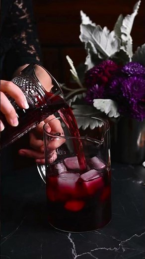 Witches Brew Punch 🧹💚 #halloween #cocktail
