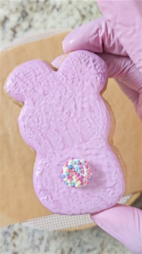 Royal Icing Texture for Sugar Cookies 🐰 #sugarcookiedecorating