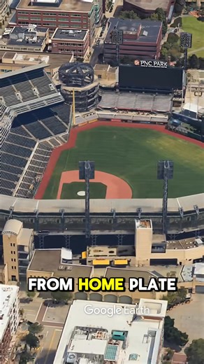 PNC Park Home of the Pittsburgh Pirates pncpark pittsburgh pirates baseball stadium Pittsburgh Pirates WanderlustWondersHQ | Jak exploring