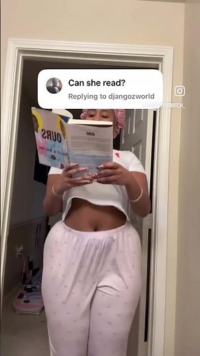 Clapping while reading 🥵💦🍑￼