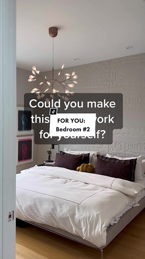 Rooftop views right outside your standalone tub?! Head to our profile to see which bedrooms you missed out on. #Zillowing #HouseTour #MeantToBe