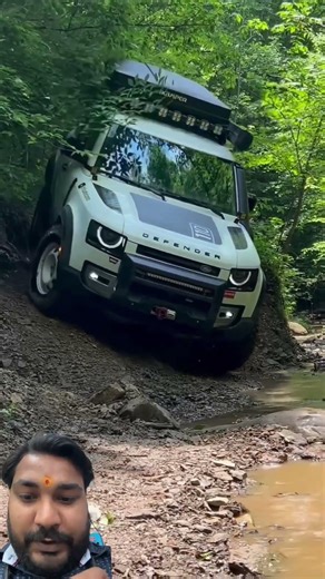 Defender off-road #automobile #cartoys #mahindrascorpioclassic #offroad #childrenstoys #scorpio ￼