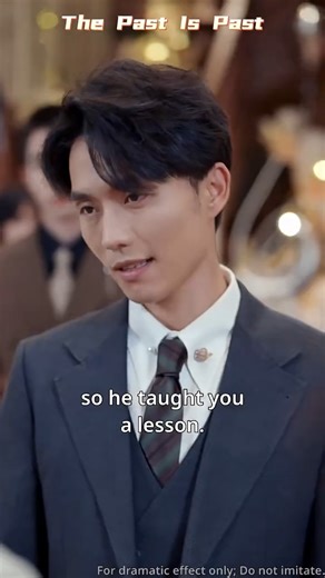 Click for the truth! https://short.inbeidou.ai/link/shortmax/serial/2TZKEMNr/11 Martin Grant discovers Raina Prestons affair with Kevin Graham and cancels the wedding. Raina ends up as a waitress, while Kevin regrets and returns to co-parent their child. Sophie Merritt loves Martin deeply but decides to let go for his sake. Finally, lovers are eventually united. #ShortMax#ShortMax二创 | dgat TV