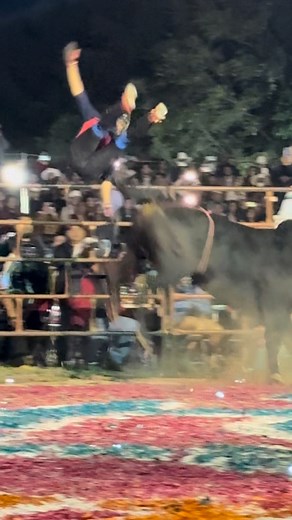 116K views · 3.2K reactions | lo mando a volar Huviky Rachel | Adiccion Jaripeyera¡¡¡¡ | Facebook