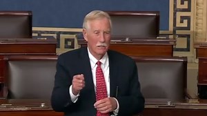 Maine Independent Senator Angus King intends to seek third term in U.S. Senate in 2024