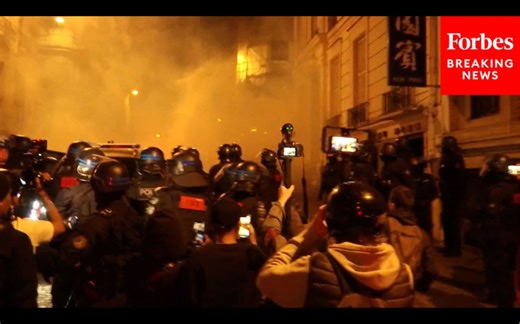 最新画面：警察枪击事件后 巴黎的游行和暴乱仍在持续