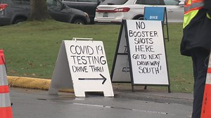 People hoping to get a COVID-19 test are reporting long lines and lengthy waits at testing centres. Kamil Karamali reports. https://globalnews.ca/news/8457143/vancouver-covid-test-sites-long-lines/ | Global BC