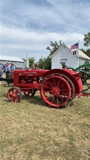 McCormick-Deering W-4 runs Hay Press