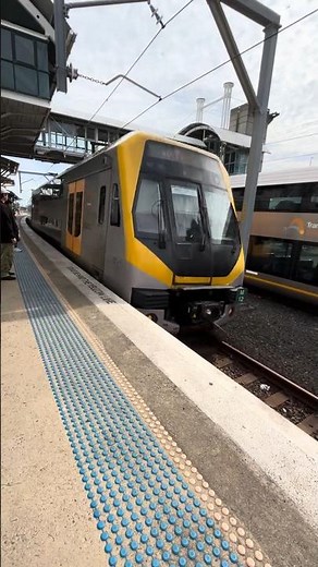 Millennium M Set M12 + M7 Arrives at Blacktown #sydneytrains #travel #shorts