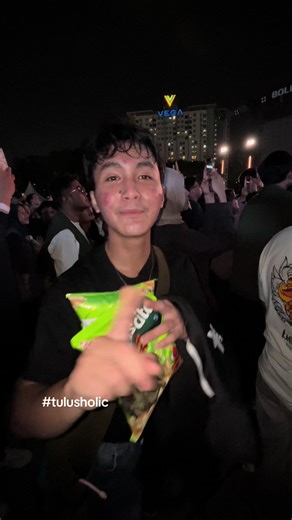 izinn bang tuluss🙏#tulus#konsermusik #fyp