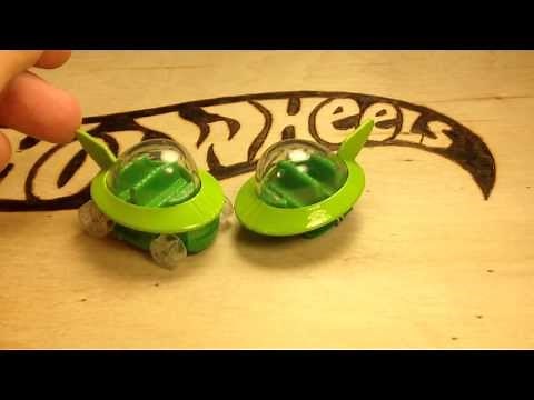 Hot Wheels 2014 Retro Entertainment The Jetsons Capsule Car Review!