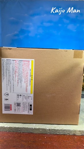 20K views · 389 reactions | Box day! X-Plus Favorite Sculture Line Godzilla 2001 Ric edition #godzilla #Millennium #XPLUS #vinyl #toys #figure #toyphotography #diorama #kaijuman | Kaiju Man | Facebook