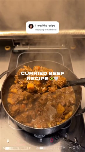 lay on Instagram: "Curried beef recipe 🇯🇲🤍 Ingredients: - Diced beef - Green seasoning - Garlic and ginger paste (or you can use fresh) - Spring onion - Scotch bonnet - Red onion, diced - Fresh thyme - Carrots, sliced - Potatoes, cubed - Dark soy sauce - Beef stock - Oil Seasonings: - Jamaican curry powder - All spice - All purpose - Smoked paprika - Garlic granules - Aromat Method: 1. Clean your beef, then marinade it with the seasonings, oil and thyme. Overnight is best, or min 1hr before c