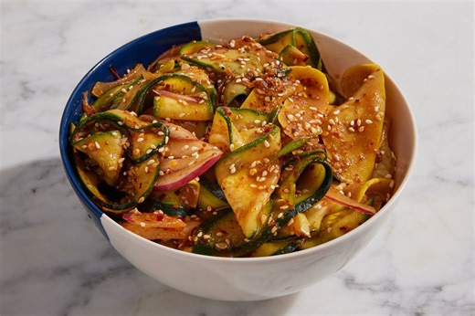 Cold Korean Zucchini Salad  (호박 생채 - Hobak Saengchae)